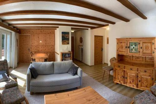 Cosy 2-bedroom Apartment With Magnificent View.