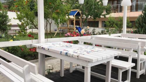 Family Hotel Akra