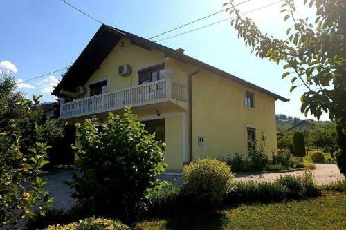 Holiday House
