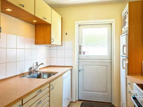 Three-bedroom Holiday Home In Allinge 1