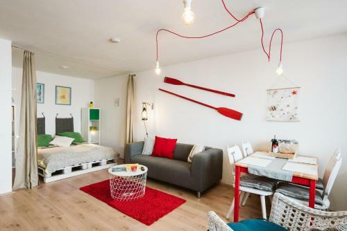 Mooki Beach Apartment