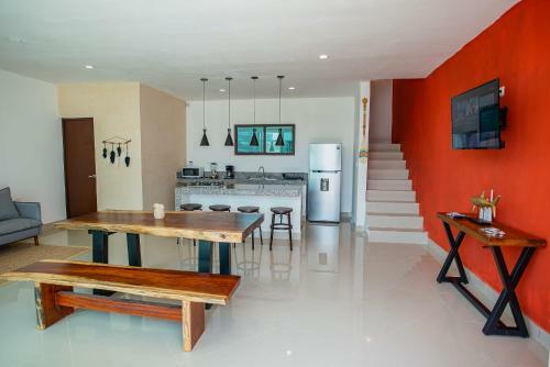 New Modern Villa, Private Pool, High Internet Speed, 2 Blocks From The Beach