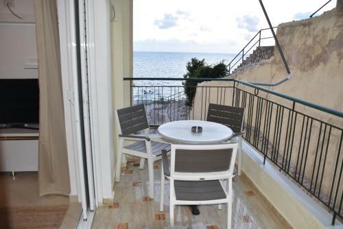 Sail View Boutique Apartment