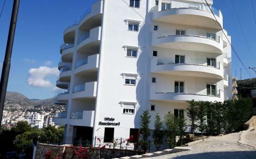 Apartamento White Residence1 - Cirasola Home, Very Nice