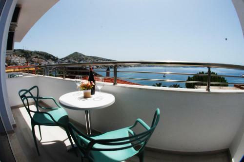 Hotel Ari 2