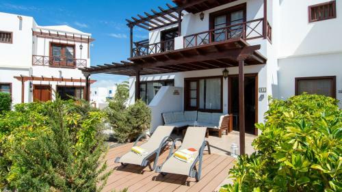 Villa Papagyo