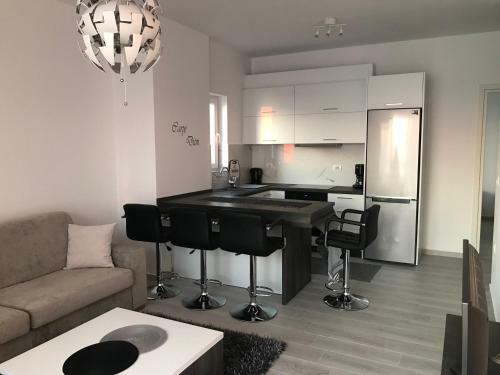 Sunset Apartment