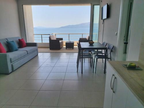 Poseidon Apartments - Amazing Sea View