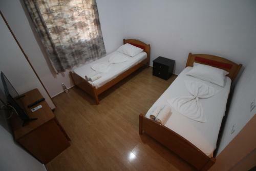 Hostal Keivi Guesthouse