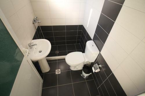 Hostal Keivi Guesthouse