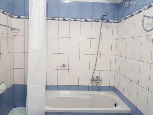 Lagoon Apartment Saranda Albania