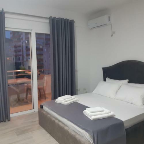 Seaside Apartment Sarande Helektra And Daniil