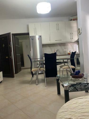 Sea La Vie Apartment
