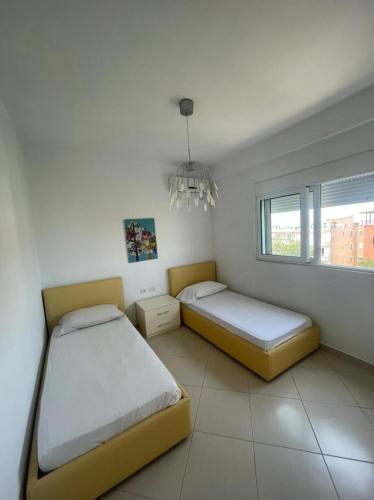 Saranda Apartments 5