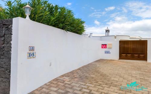 Exceptional 3-bed Villa Private Pool And Jacuzzi