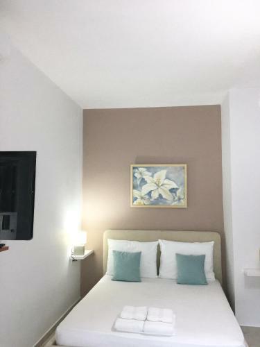 Lr Apartments