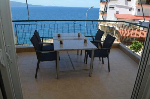Tomas Apartment