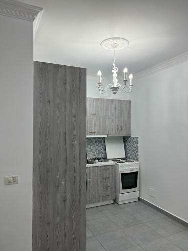 Blue Heart Apartment-flower Residence