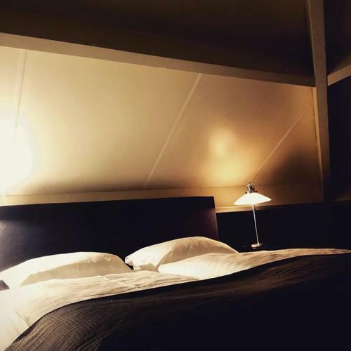 Albergue Bed And Breakfast De Biesbosch - In 't Riet