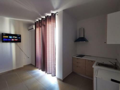 Esin Apartments