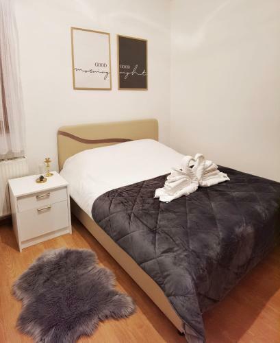 Pale City Center Apartment