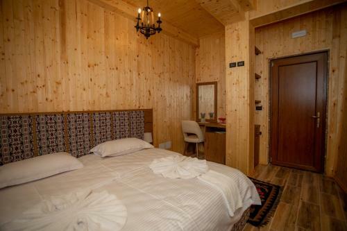 Hotel Old House