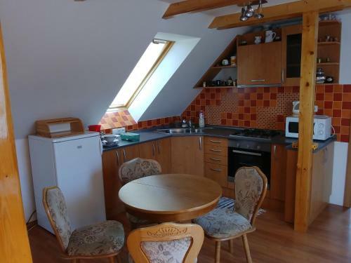 Apartamento Podkrov� - Ubytov�n� Brdy