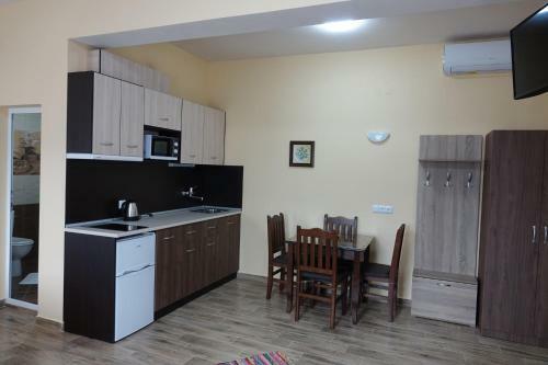 Apartamento ?????? ??? / Bornik Hill