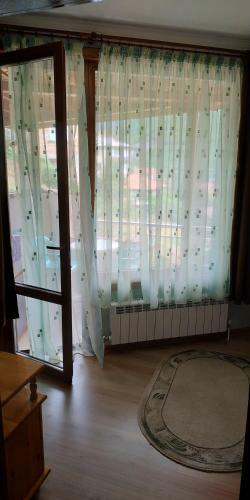 Hostal ???? ?? ????? ?????????