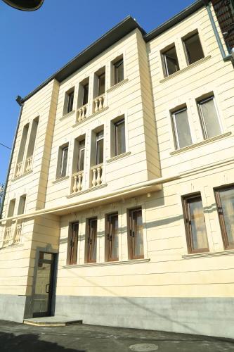 Al Sheikh 5 Bedroom Luxury Apartment 1