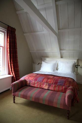 Hostal Inn On The Lake