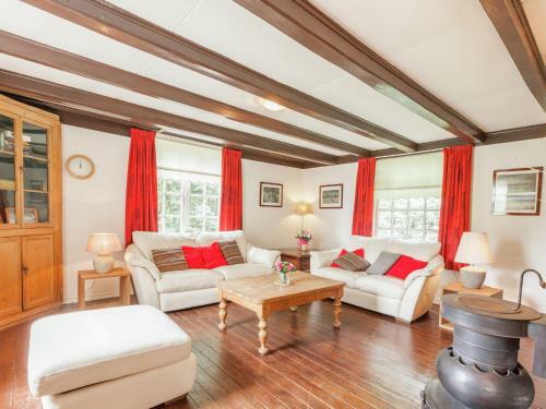 Cozy Holiday Home Near Forest In Baarn