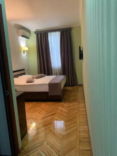 Bed & Breakfast Hotel Tigran Mec