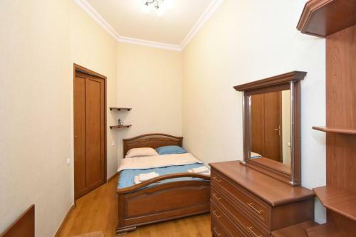 Yerevan Center Apartment By Full House