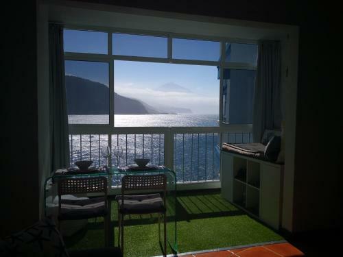 Apartment On The Sea