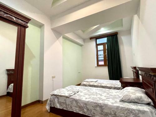 Apartments Emily: No 27, Small Center