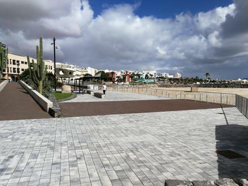 1v - Luxury Apartment Near Beach
