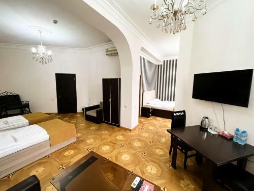 Olive Hotel