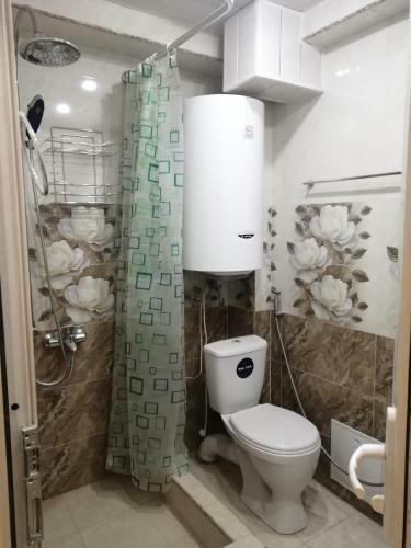 Beautiful, Full Apartment On Komitas Avenue