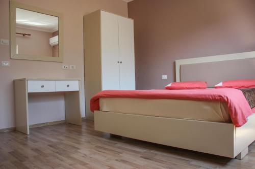 Hotel Veal