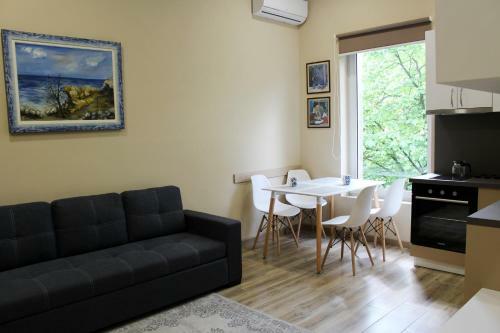 Apartamenti 2v1-blloku Mac