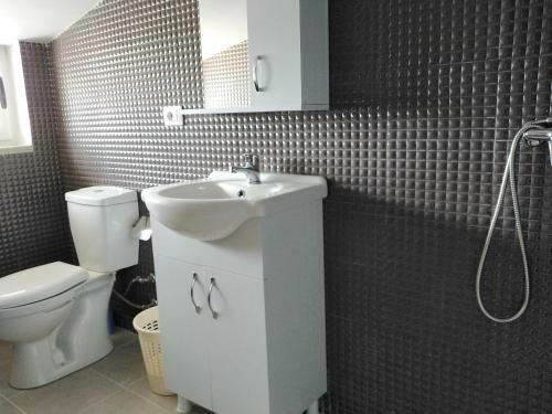 Hostal Rowdy Guest House At City Centre
