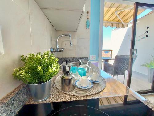 Ocean And Sky Studio Apartment