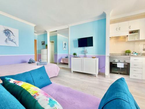 Ocean And Sky Studio Apartment