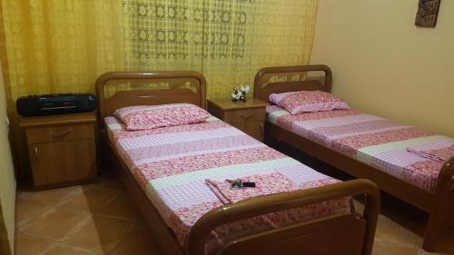 2 Bd Apartment, 2 Min From Skanderbeg Square.!!!.