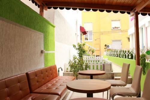 Theranda Boutique Hotel