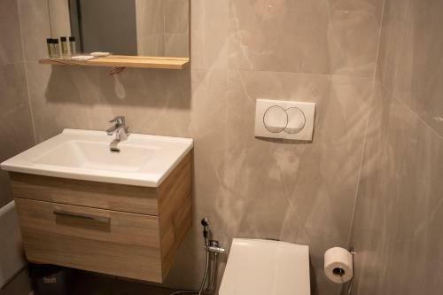 Hotel Tirona