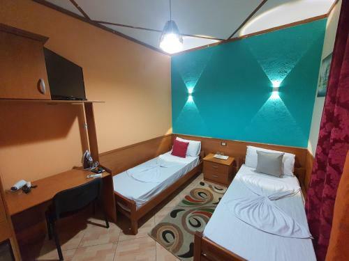 My Rooms Hotel