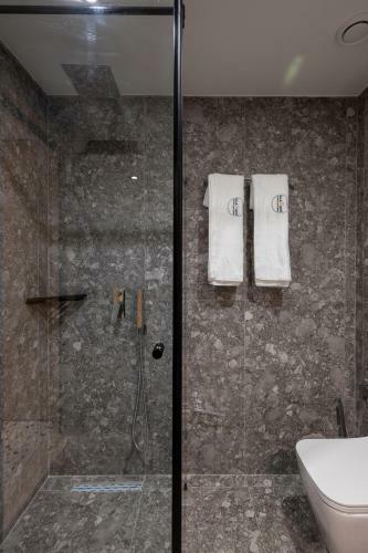 Studio Apartments 365