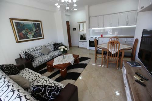Arlini Apartment